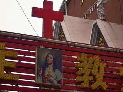 Chiny: papież tworzy nową diecezję w miejsce dwóch dawnych. Sakra nowego biskupa