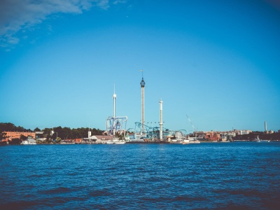 Szwecja: rząd planuje obniżyć składkę pracodawcy dla młodych