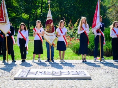 Obchody Narodowego Dnia Polskich Dzieci Wojny [ZDJĘCIA]