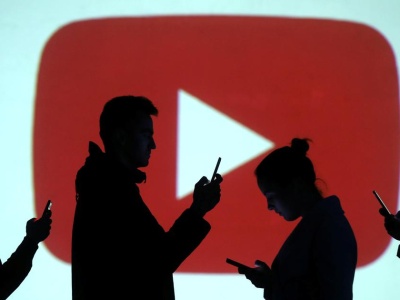 YouTube uruchomił wielojęzyczny dubbing