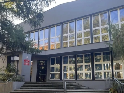 Dawny budynek III LO czeka remont. Miasto ogłosiło swoje plany