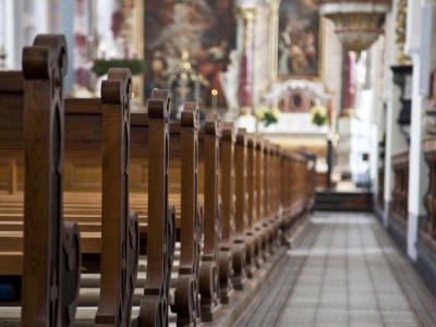 Najszybciej na świecie. Tak postępuje sekularyzacja w Polsce