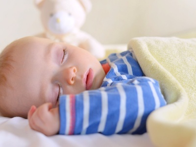 Naukowcy zbadali, czy pełnia faktycznie zakłóca sen dziecka. Wnioski nieoczekiwane