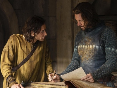 Kultowy artefakt ponownie w Śródziemiu. Zobaczcie pierwszą zapowiedź miecza Elendila w serialu Władca Pierścieni: Pierścienie Władzy