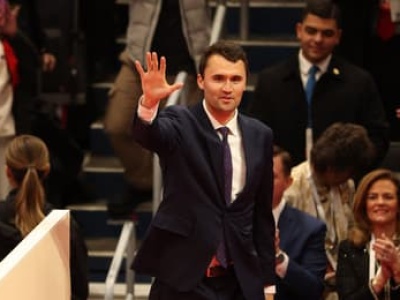 Charlie Kirk zastrzelony na wiecu w Utah