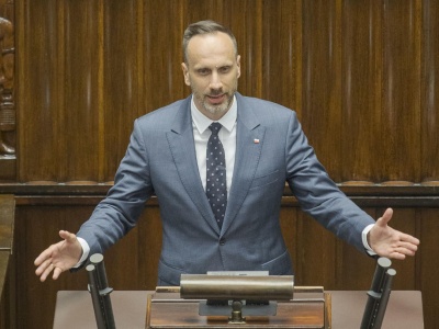 Janusz Kowalski został ojcem! Pokazał wzruszające zdjęcie z synkiem Aleksandrem