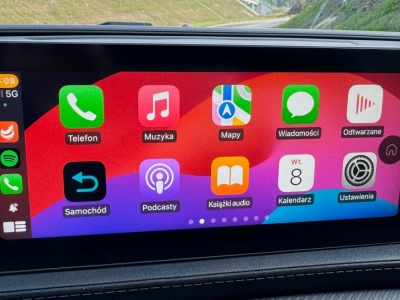 Oto sposób na Apple CarPlay. Działa nawet tam, gdzie producent go nie dał