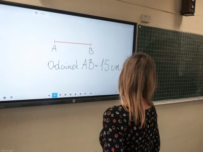 Wyższe nagrody dla nauczycieli, ale niektórzy muszą obejść się smakiem. Związkowcy mówią o 