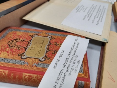 Z zakamarków biblioteki... Niezwykła wystawa w Świnoujściu [ZDJĘCIA]