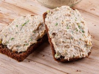 Inspirację podsunęła mi mama. PRL-owski klasyk robię w piątki jako smarowidło do pieczywa