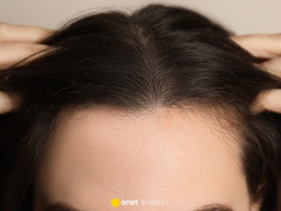 Bez swędzenia i przetłuszczania. Ten szampon z trawą cytrynową zapewnia świeżość na 3 dni