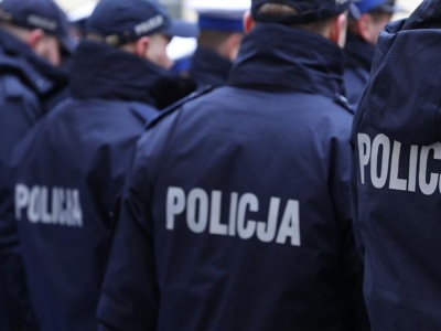 Przerażające odkrycie w automacie paczkowym w Katowicach. Apel policji