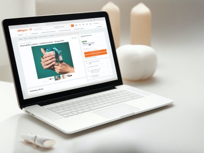 Biżuteria hitem zakupów online. YES wkracza na Allegro