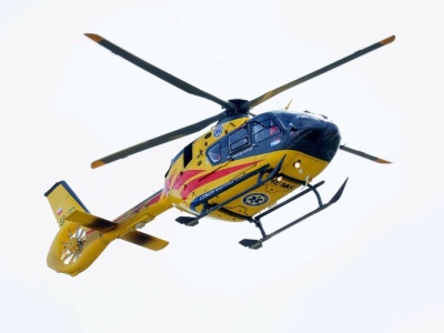 Tragedia podczas drogi do szkoły. 9-latka potrącona, w akcji śmigłowiec LPR