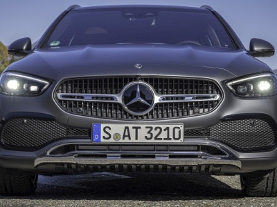 Mercedes ucina spekulacje. Co zamiast silników BMW?