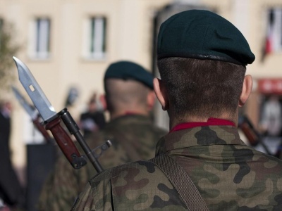 Polacy nie chcą bronić swojego kraju?! Zdumiewające wyniki naszego sondażu