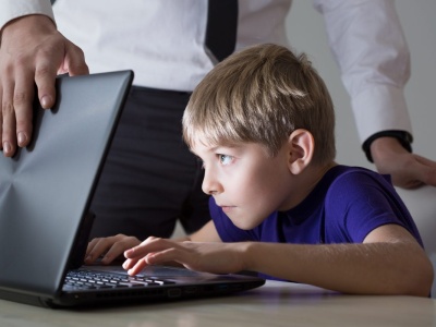 UE chce zakazać platform społecznościowych dla dzieci do lat 16-tu