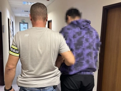 Zniszczył kamerę ale zapisane nagranie pozwoliło go zidentyfikować.