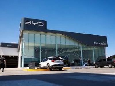 Meksyk podniesie cła Chinom. Pekin grozi odwetem, zwłaszcza za auta