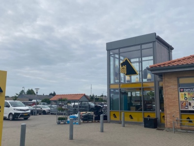 Właściciel Netto uruchamia projekt sklepów awaryjnych