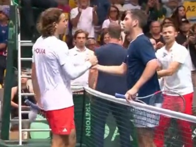 W rankingu dzieli ich ponad 500 miejsc! Co za bój Polaka w Pucharze Davisa