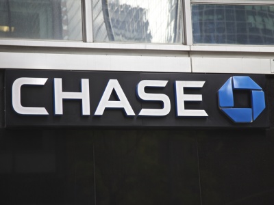 Asertywny kasjer udaremnił napad na bank – po prostu odmówił wydania gotówki