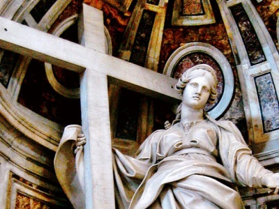 Strong, independent Helena i krzyż