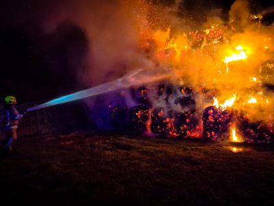 Pożar stogów słomy