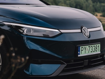 Ogromny Volkswagen przeceniony o 45 tys. zł. Brzmi jak okazja, ale trzeba poskrobać