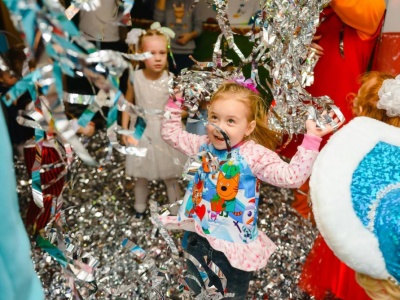 Zrób dziecku urodziny o 8:00 rano, zamiast o 18:00. Oto, jak uratowało mi to dzień