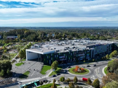 Problemy z płatnościami kartą – weź gotówkę na zakupy. Masowe problemy w sklepach