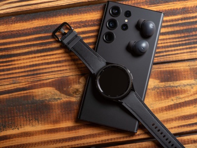 Smartfony z serii Galaxy nie naładują smartwatchów Samsunga. Znamy powód