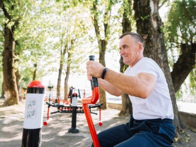 Bełchatowscy seniorzy będą ćwiczyć na siłowniach pod chmurką