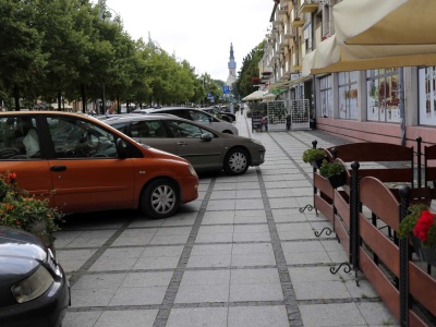 Ważny apel policji. Chodzi o zgłaszanie nieprawidłowego parkowania