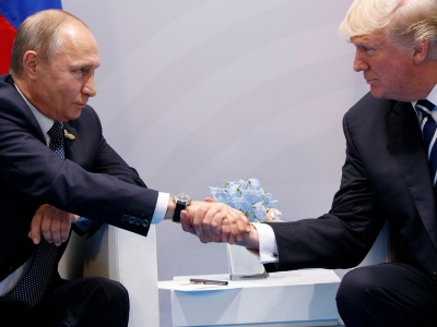 Trump stawia warunek NATO w sprawie nałożenia sankcji na Rosję.