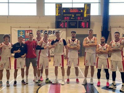 Emocje z udziałem koszykarzy UJK. Akademicy znów wygrali