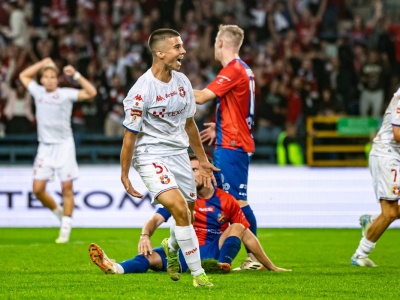 Wisła Kraków znów traci punkty! Ależ gol 19-latka [WIDEO]