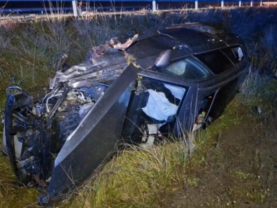 Nocne dachowanie na A1. W zdarzeniu brał udział policjant poza służbą