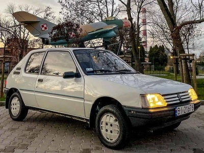 Dlaczego wracają? Youngtimery – druga młodość samochodów sprzed lat