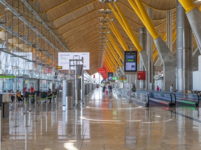 Chaos na lotnisku w Madrycie z powodu strajku pracowników kontroli