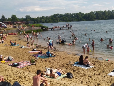 Ponad 5 tysięcy wykroczeń i niemal dwa tysiące mandatów. Lato na krakowskich kąpieliskach