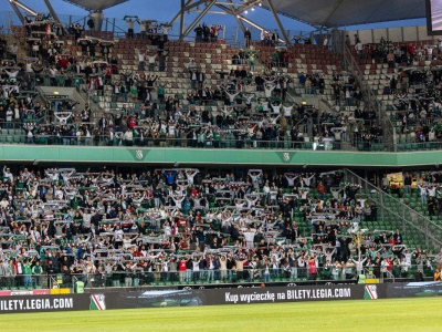 Oto transparent kibiców Legii Warszawa! Szpilka w kierunku władz miasta