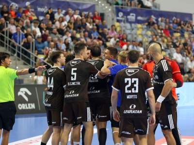 W Opolu zawrzało. Trzy czerwone kartki w meczu z Industrią Kielce