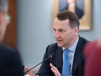 Sikorski ujawnił szczegóły. Wiadomo, gdzie Ukraińcy przeszkolą polskich żołnierzy