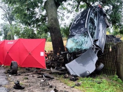 Śmiertelny wypadek na Śląsku. Nie żyje kierowca, lądował śmigłowiec LPR