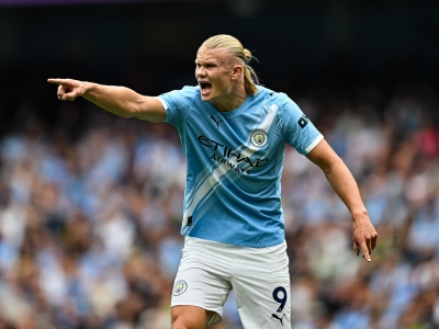 Erling Haaland znokautował Manchester United w derbach. Co za triumf City! [WIDEO]