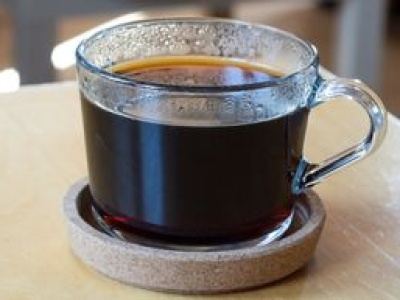 Wsyp do porannej kawy zamiast cukru. Usprawni trawienie i opóźni procesy starzenia się