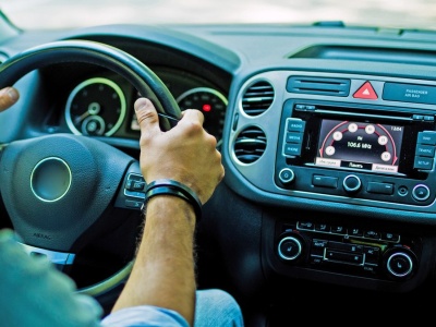 1305 zł kary jeśli posiadasz auto od co najmniej 5 lat. Kontrole już trwają