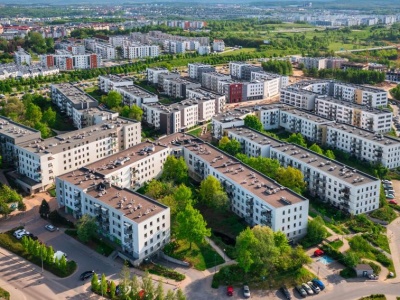 Do DOM-u daleko. „Rządowy portal z cenami mieszkań nigdy nie powstanie. To utylizacja pieniędzy”