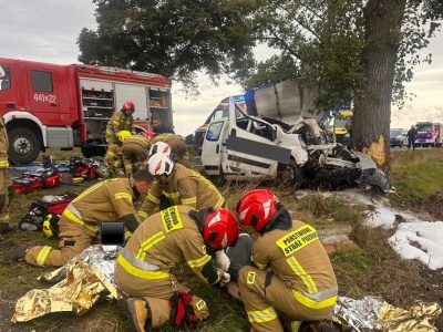 Roztrzaskany wrak i walka o życie. Gdy nadleciał dron, napięcie sięgnęło zenitu